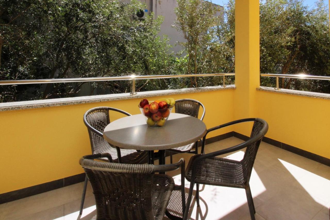 Apartments With A Parking Space Baska, Krk - 18716 Exterior photo