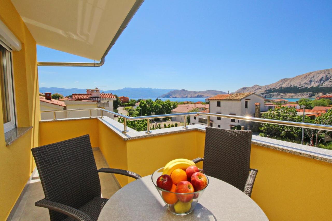 Apartments With A Parking Space Baska, Krk - 18716 Exterior photo